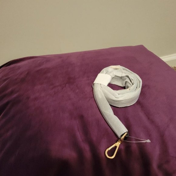 Michael Kors black handbag with multiple textures. - Picture 6 of 7